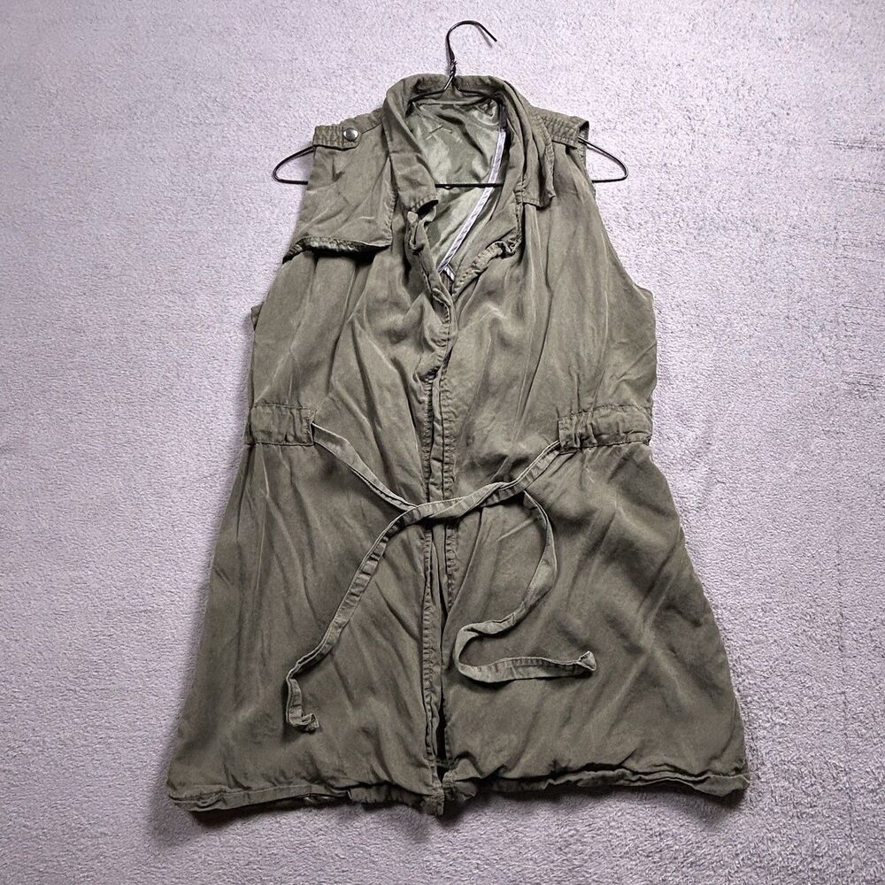 Velvet Heart Top Womens Medium Green Vest 100% Tencel Lined Front Tie Armycore